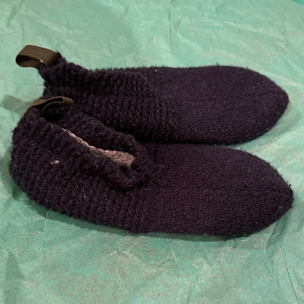 Bombas Navy Knit Slippers